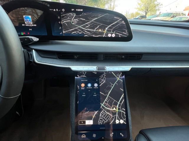 Used 2024 Lucid Air Touring image 10