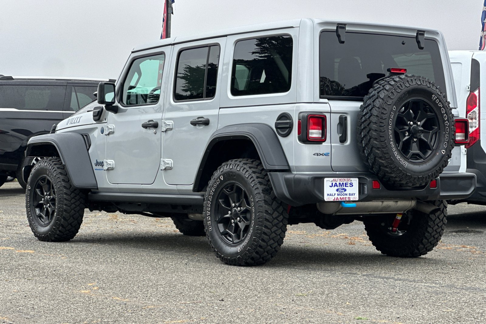 Used 2023 Jeep Wrangler Unlimited AWD/4WD image 3