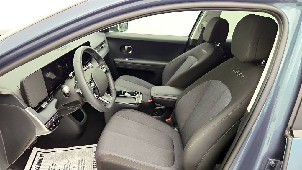 Used 2025 Hyundai Ioniq 5 SE AWD/4WD image 19