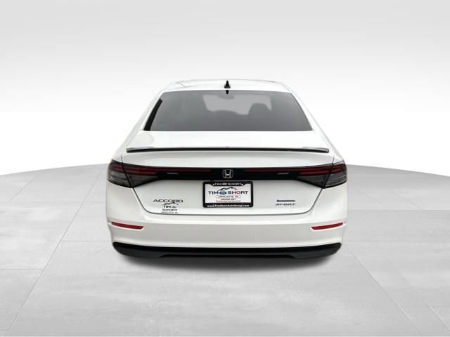 Used 2023 Honda Accord Sport image 6