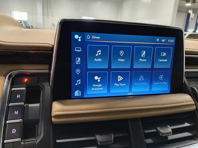 Used 2023 Chevrolet Suburban Premier AWD/4WD image 13