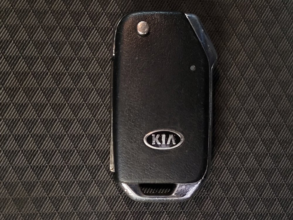 Used 2021 Kia Soul LX FWD image 32