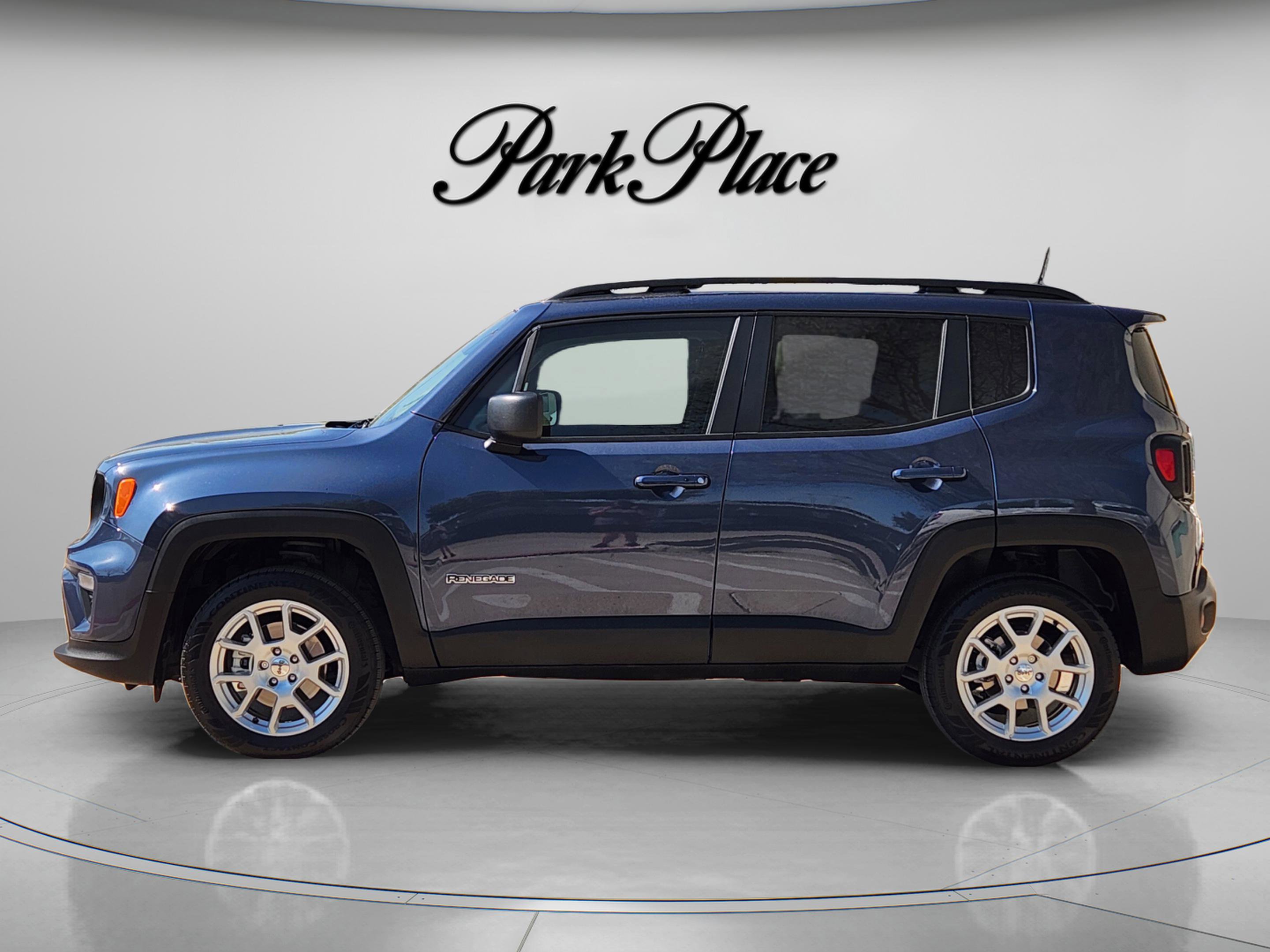 Used 2022 Jeep Renegade Latitude video 2