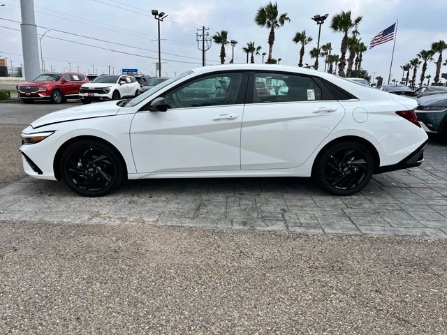 New 2026 Hyundai Elantra SEL Sport Premium FWD image 4