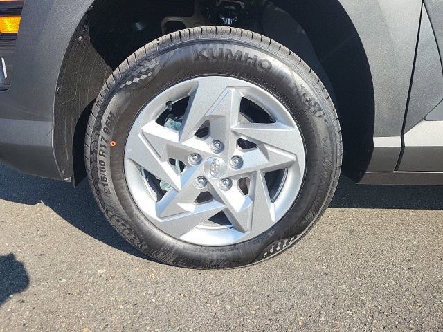 New 2026 Hyundai Kona SE image 10