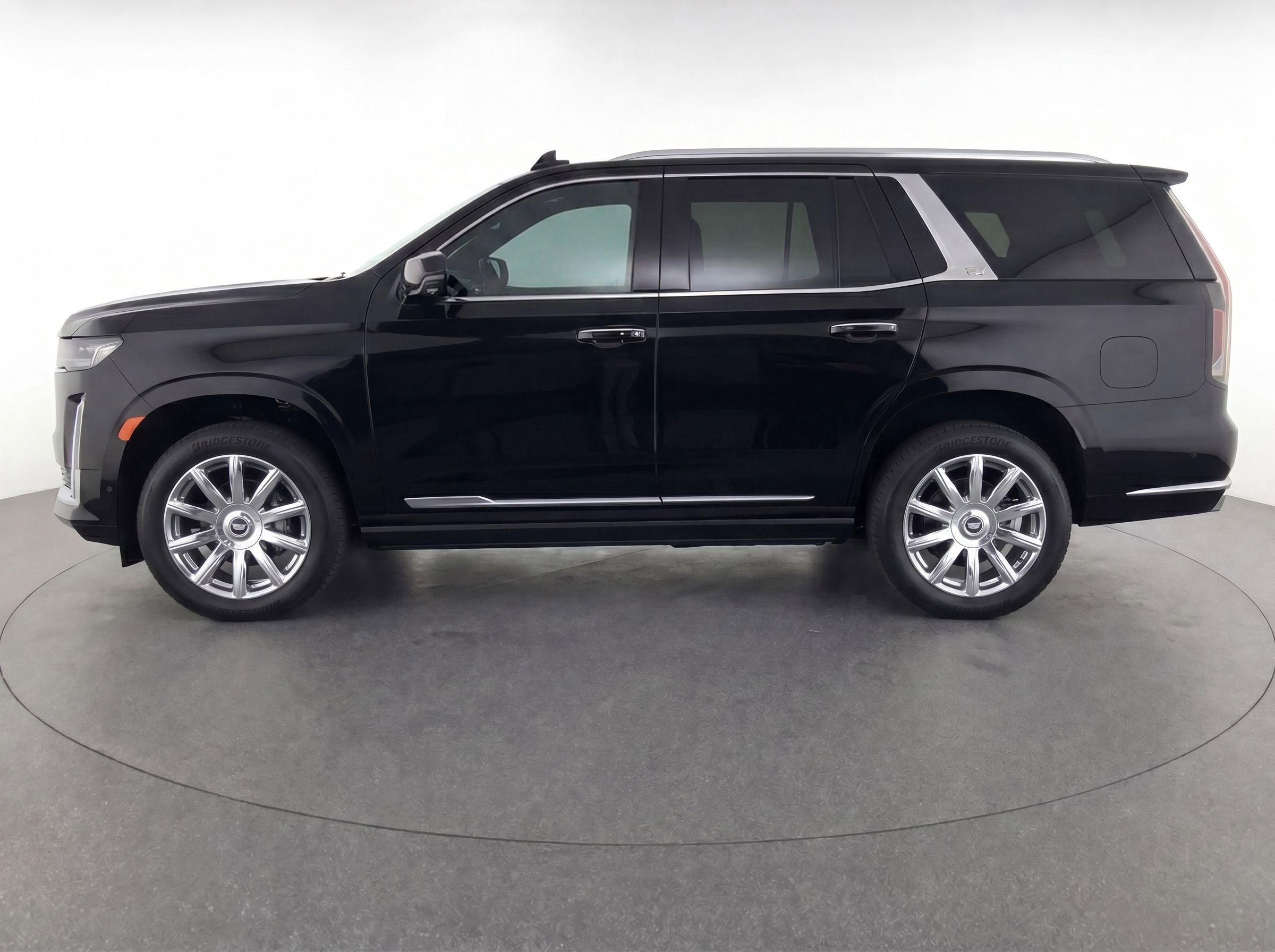 Certified 2024 Cadillac Escalade ESV Premium Luxury Platinum AWD/4WD image 6