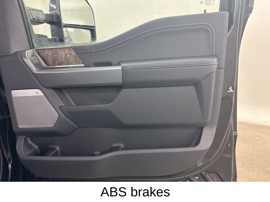 New 2026 Ford F250 Lariat image 16