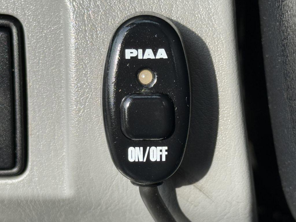 Used 2011 Toyota Tacoma 4x4 Access Cab w/ SR5 Pkg #2 image 31