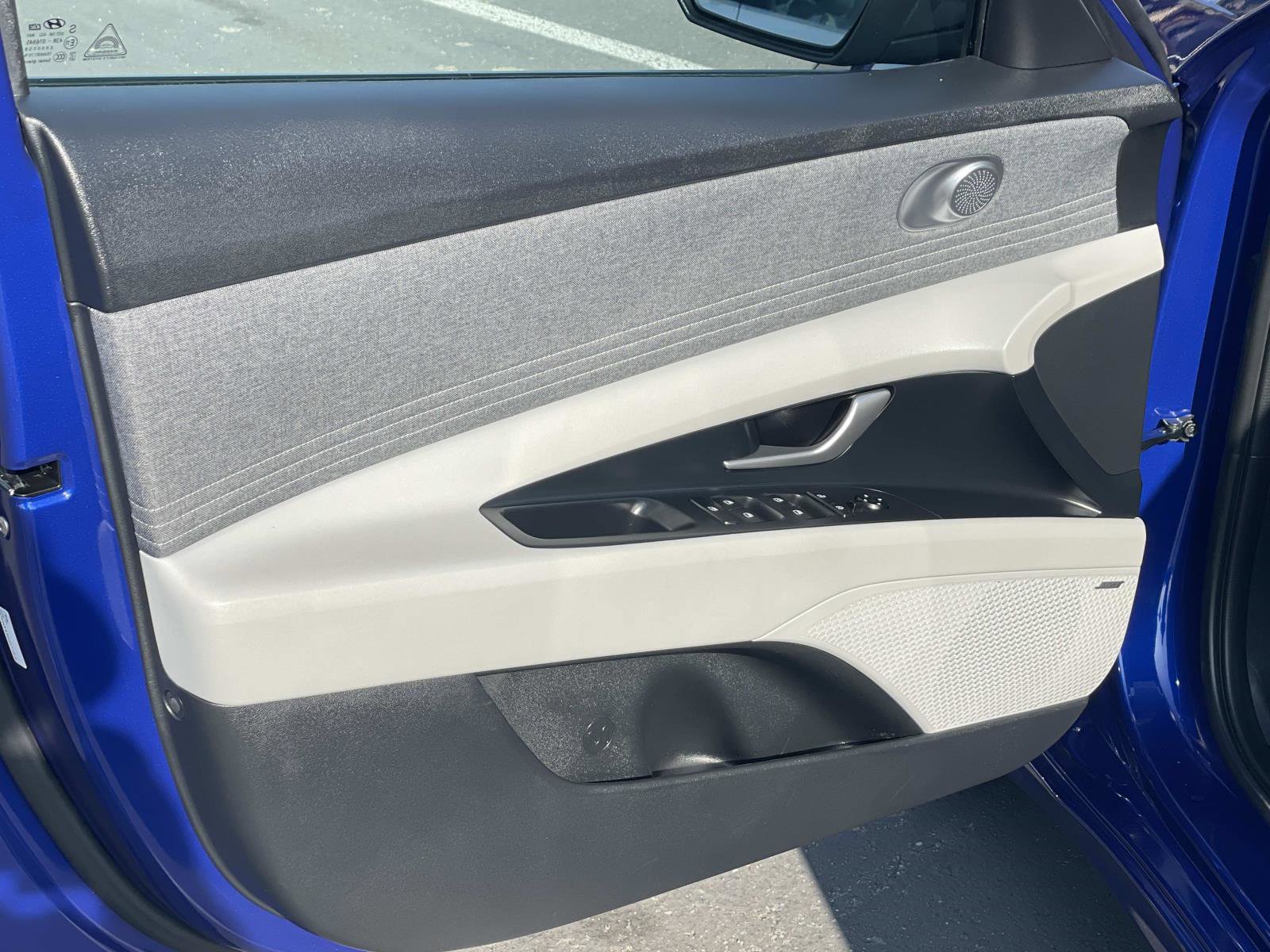 Certified 2023 Hyundai Elantra Limited image 20