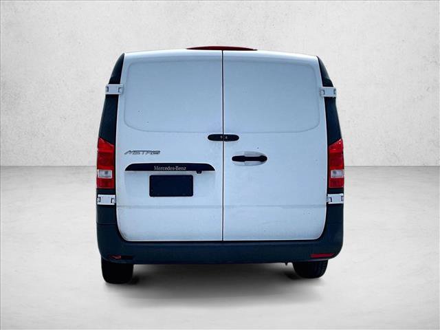 Used 2022 Mercedes-Benz Metris image 4