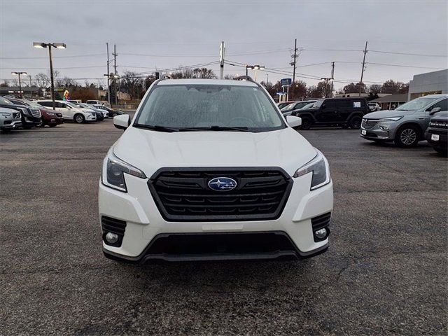 Used 2022 Subaru Forester Premium image 25
