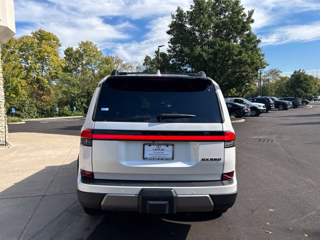 Used 2024 Lexus GX 550 AWD/4WD image 6
