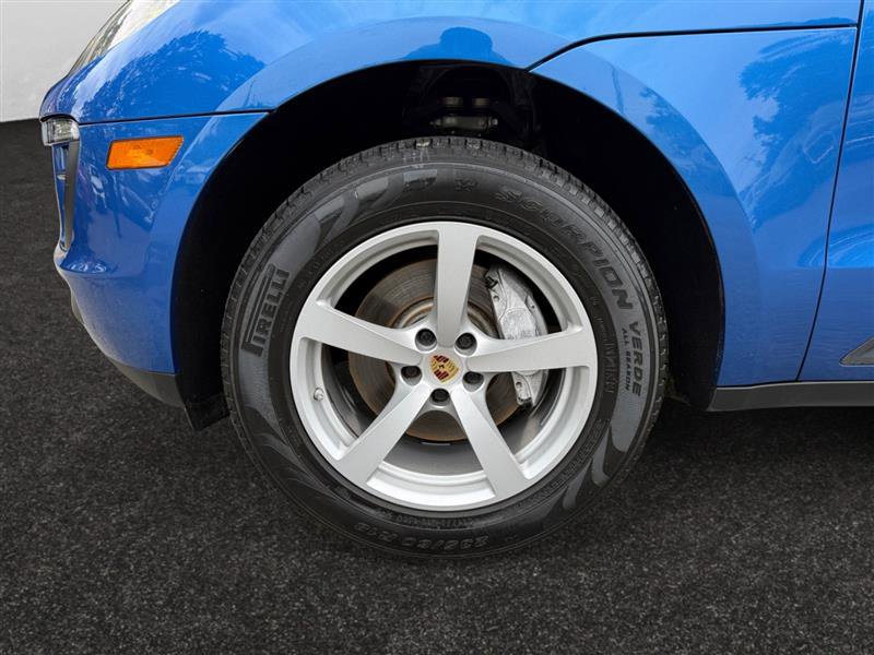 Used 2018 Porsche Macan AWD image 15