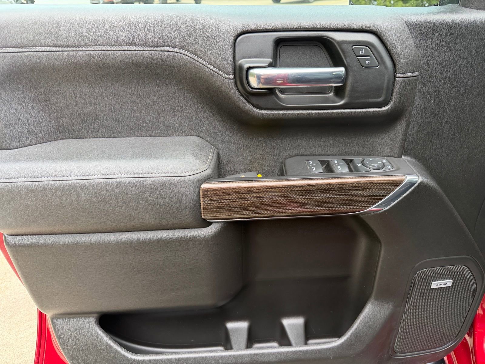 Used 2020 Chevrolet Silverado 1500 RST image 25