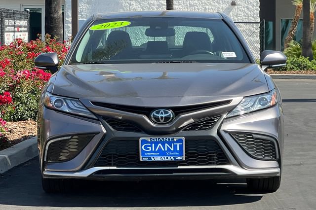 Used 2023 Toyota Camry XSE FWD image 9