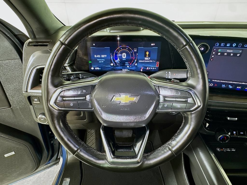 Certified 2025 Chevrolet Suburban Premier RWD image 9