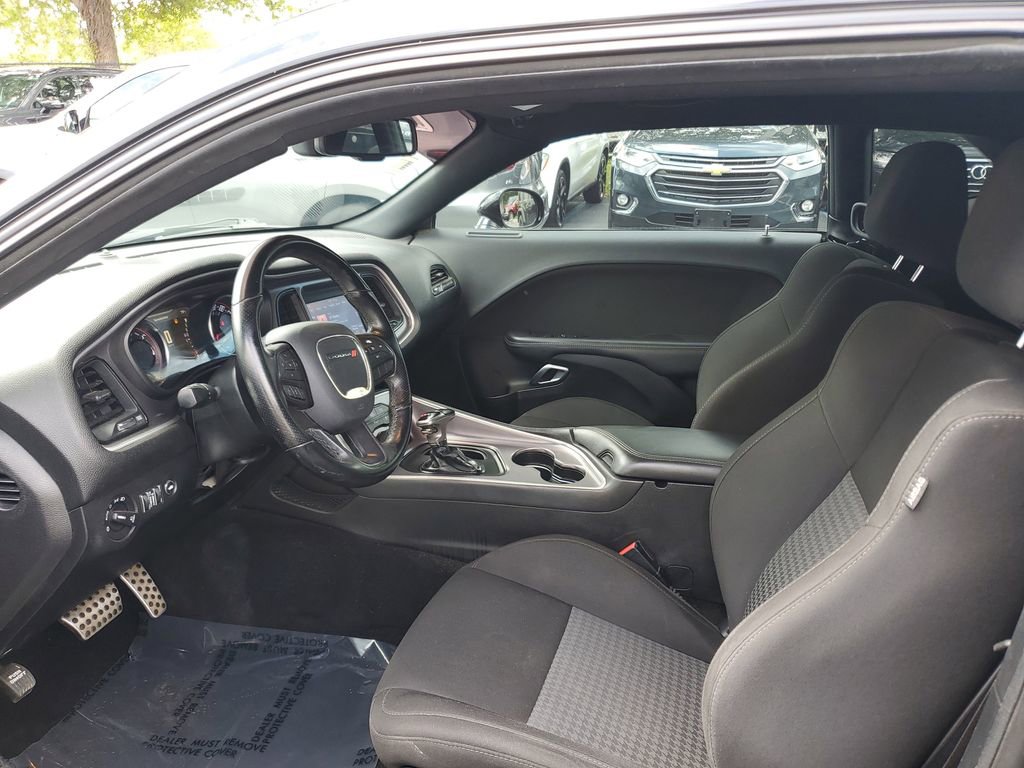 Used 2020 Dodge Challenger R/T image 20
