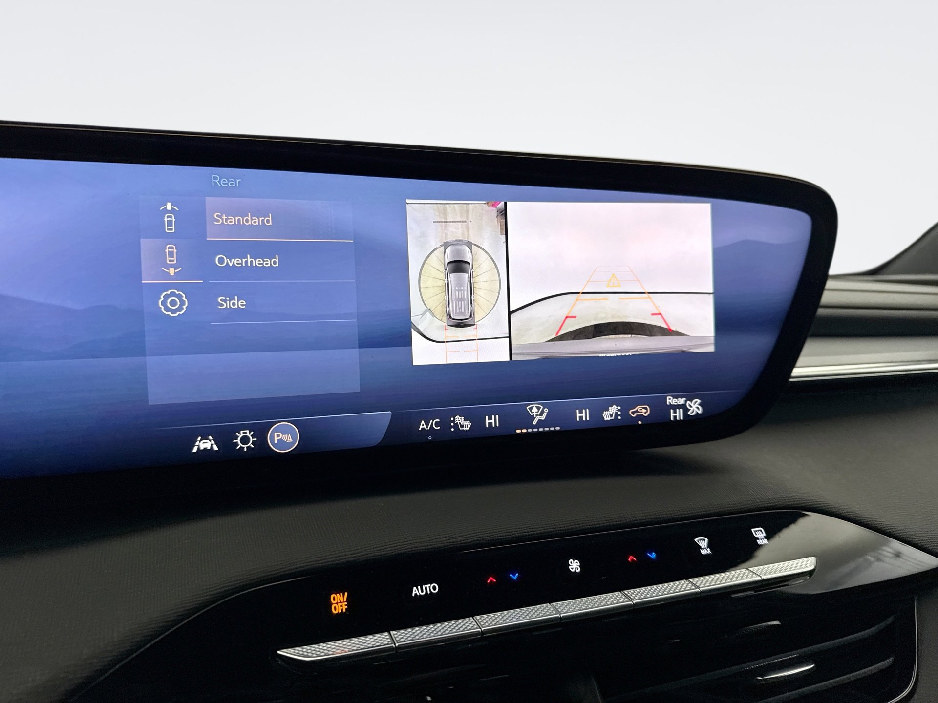 Used 2025 Buick Enclave Sport Touring image 15