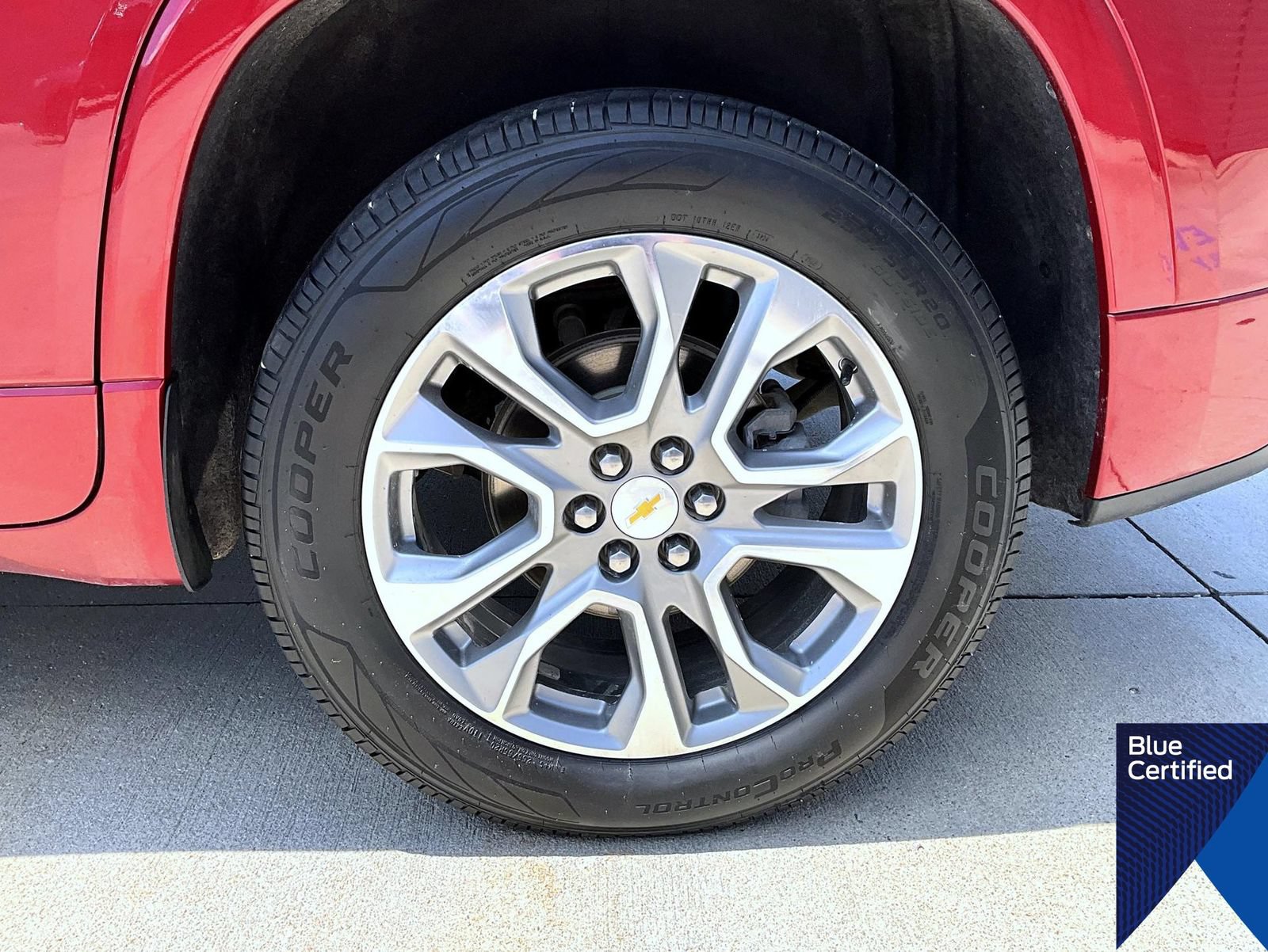 Used 2018 Chevrolet Traverse Premier AWD/4WD image 25