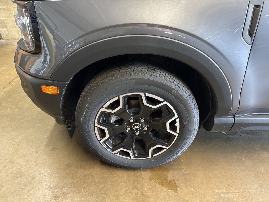New 2026 Ford Bronco Sport Outer Banks w/ Outer Banks Tech Package+ AWD/4WD image 18
