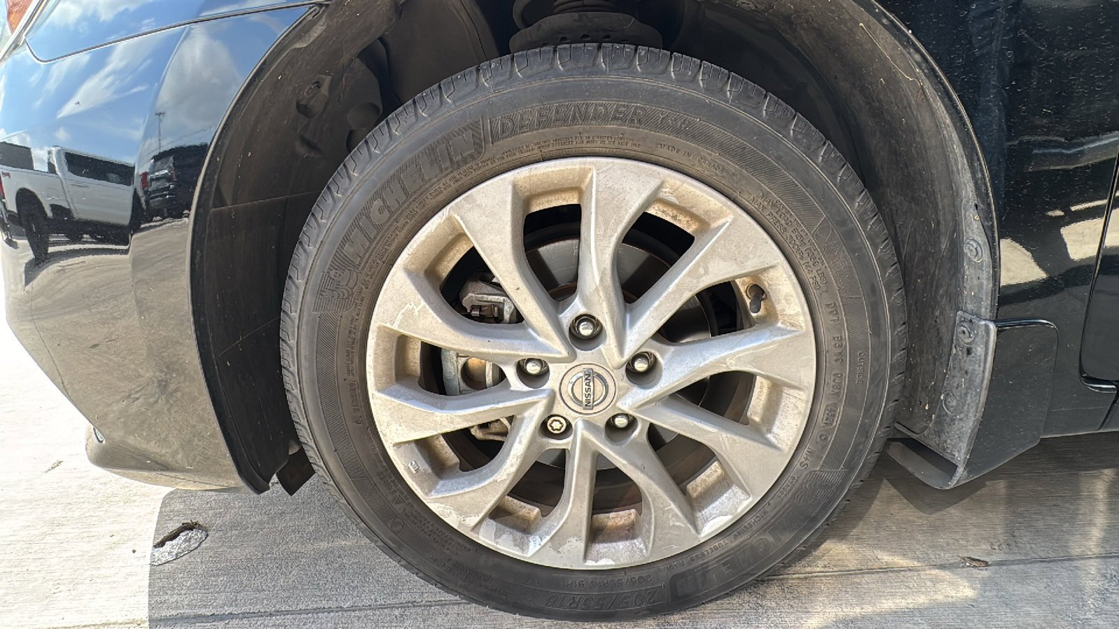 Used 2018 Nissan Sentra SV w/ Premium Package (P01) image 20