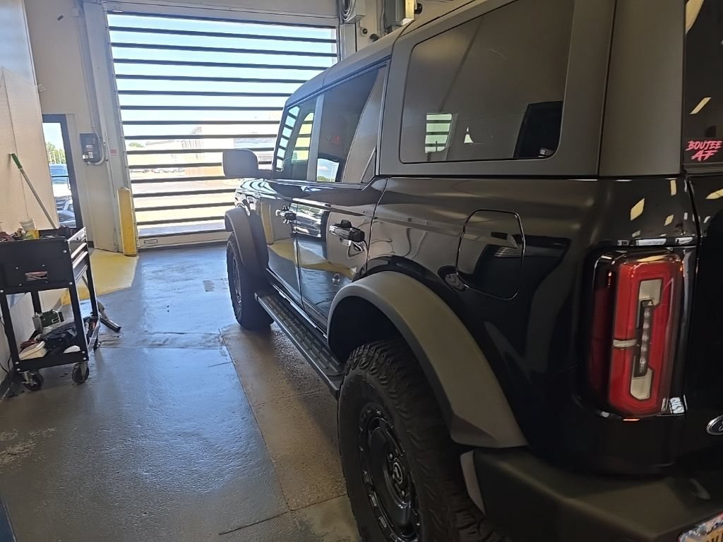 Used 2024 Ford Bronco Outer Banks AWD/4WD image 4