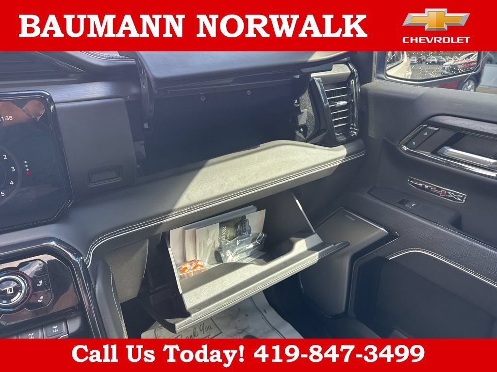 Used 2024 GMC Sierra 1500 AT4X AWD/4WD image 29