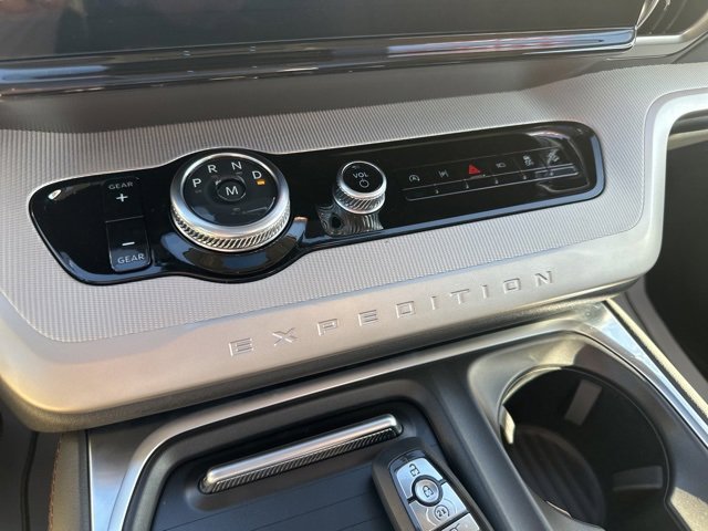 New 2025 Ford Expedition Max Active image 43