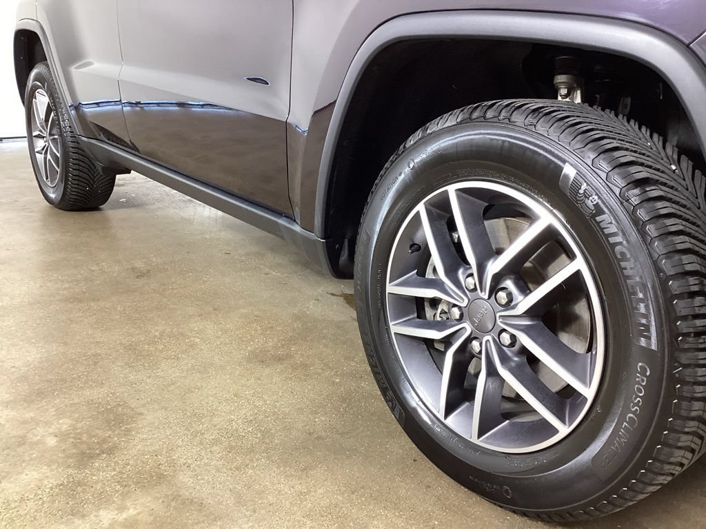 Used 2021 Jeep Grand Cherokee Limited AWD/4WD image 6