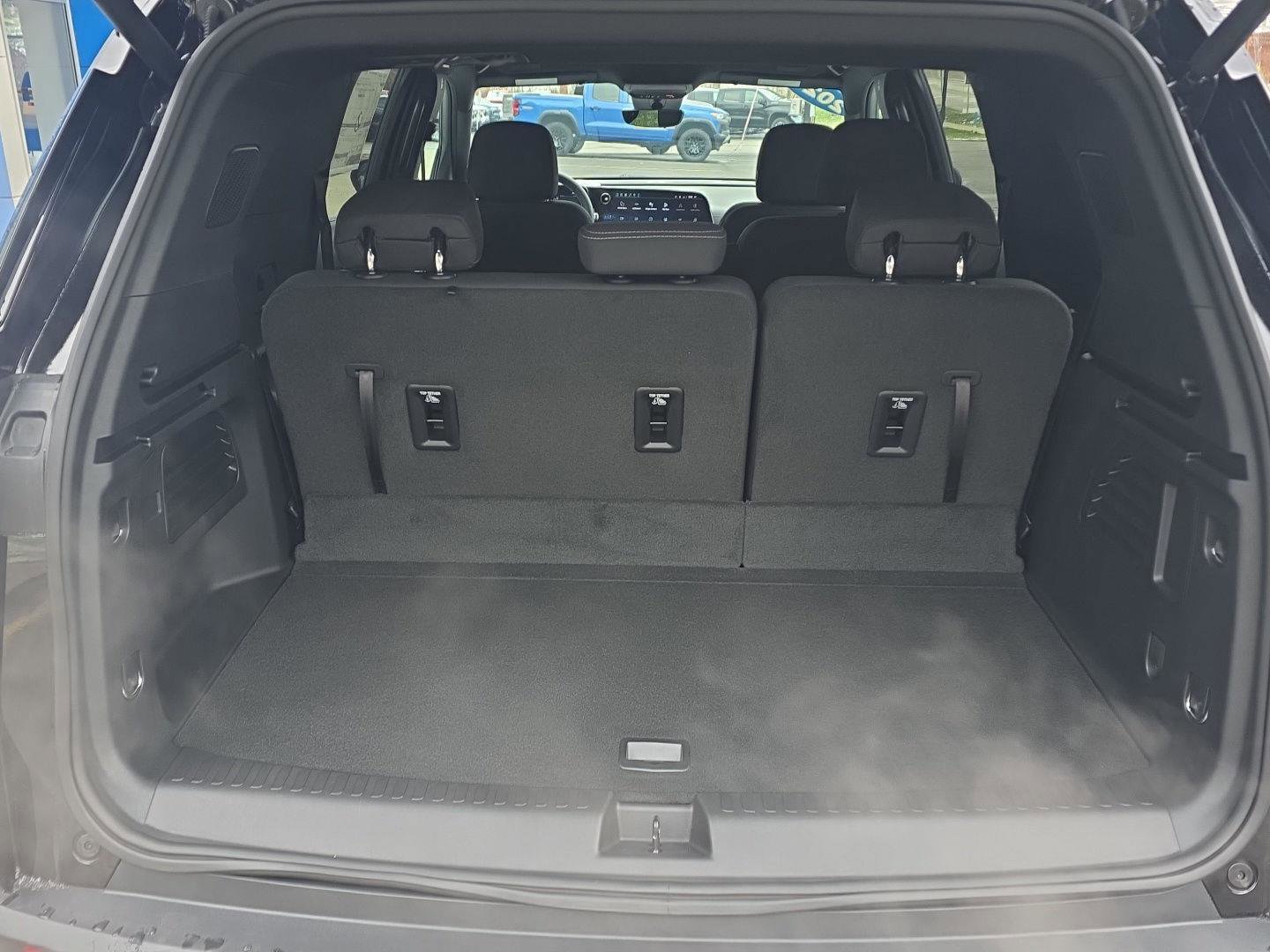 New 2026 Chevrolet Traverse LT w/ Driver Confidence Package image 23