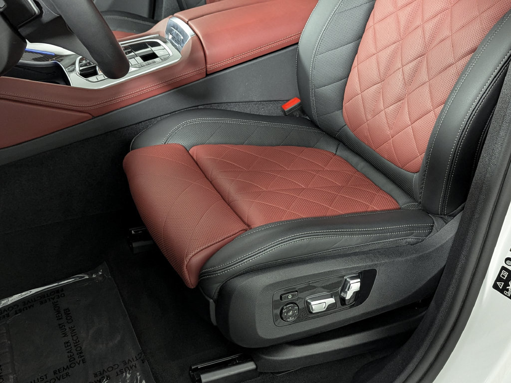 Used 2026 BMW X6 M60i AWD/4WD image 21