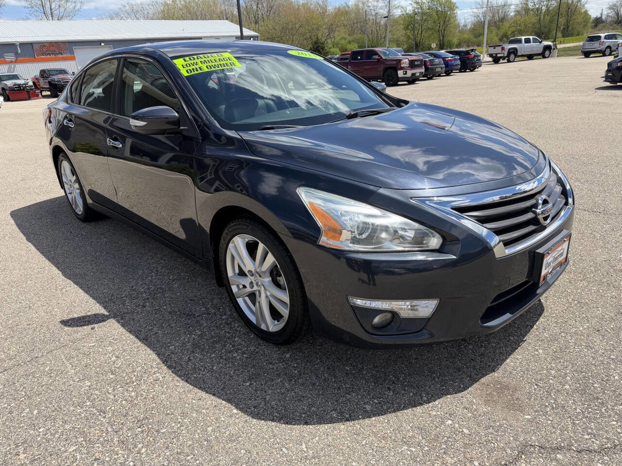 Used 2013 Nissan Altima 3.5 SL w/ Technology Pkg FWD image 7