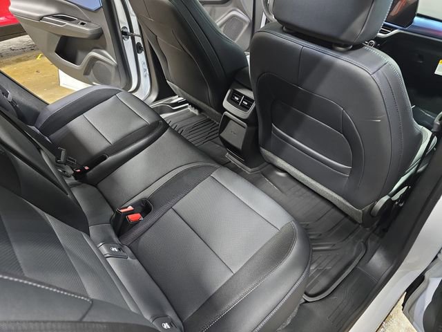 New 2026 Chevrolet Equinox EV LT image 12