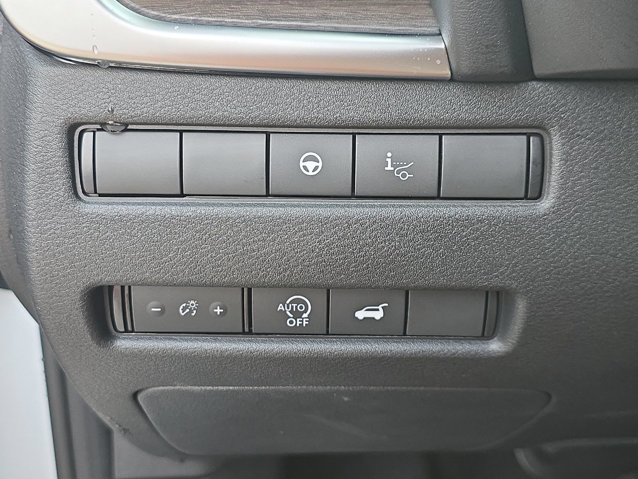 Used 2026 Nissan Rogue Platinum w/ Platinum Premium Package AWD/4WD image 19