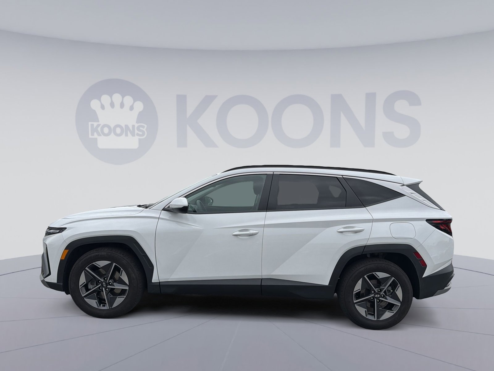 Certified 2025 Hyundai Tucson SEL FWD image 2
