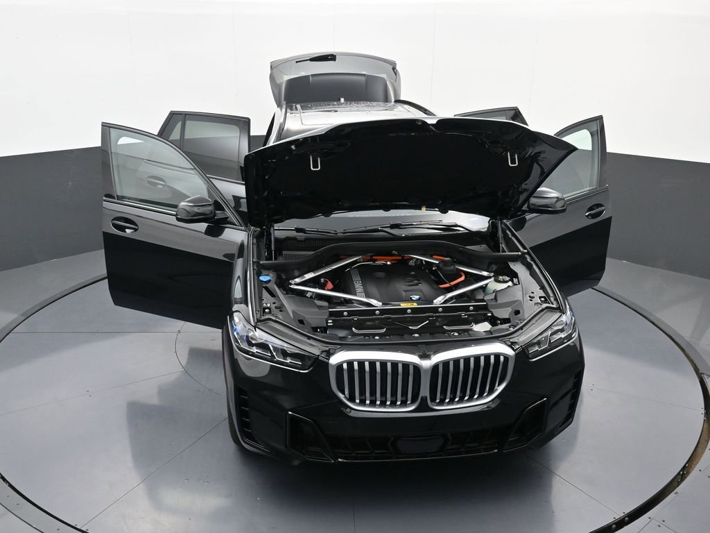 New 2026 BMW X5 xDrive50e w/ M Sport Package image 42
