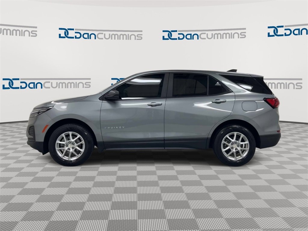 Used 2023 Chevrolet Equinox LS image 5