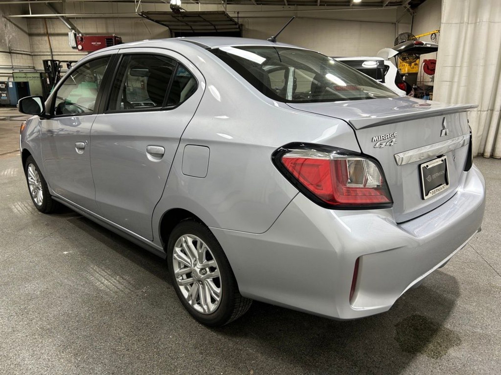 Used 2024 Mitsubishi Mirage G4 SE FWD image 6