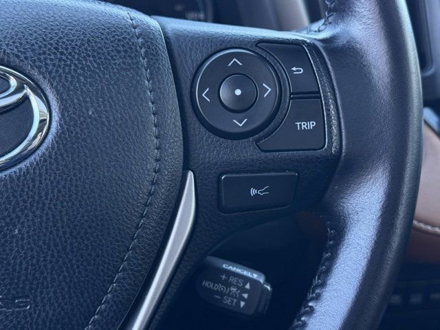 Used 2017 Toyota RAV4 Limited image 34