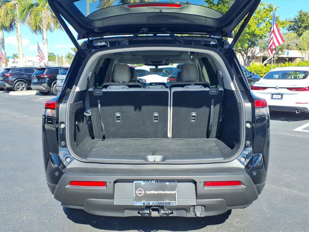 Certified 2022 Nissan Pathfinder SV w/ SV Premium Package image 33