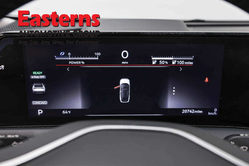 Used 2023 Nissan Ariya FWD image 19