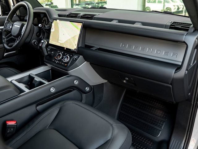 New 2026 Land Rover Defender 110 X AWD/4WD image 35