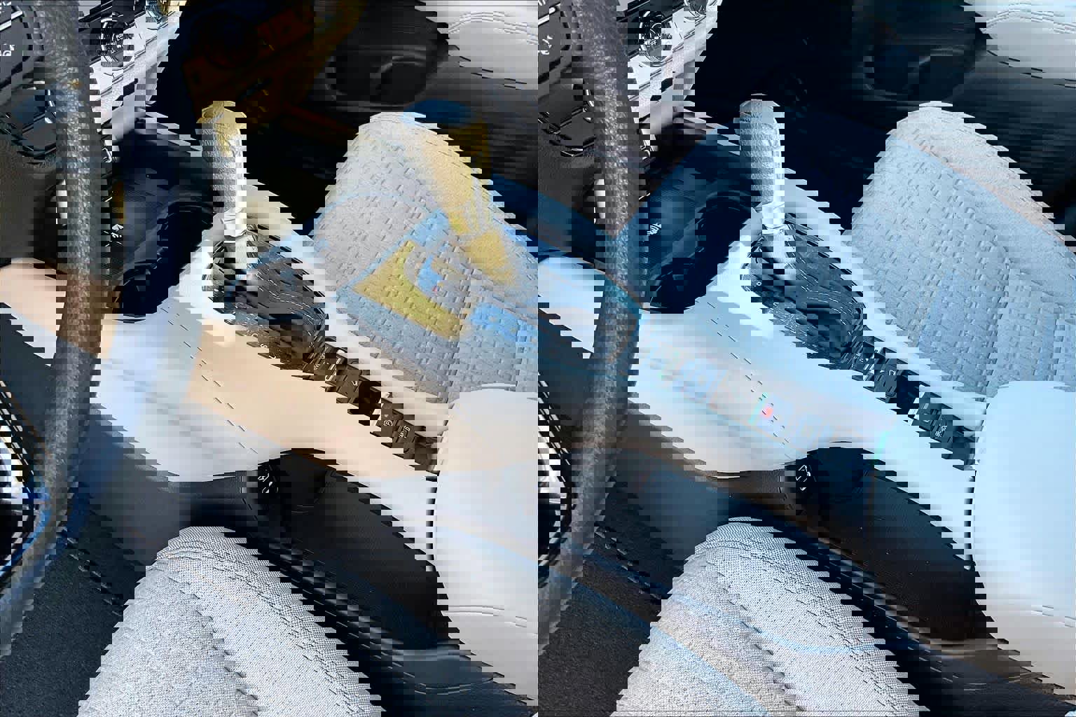 New 2026 Honda HR-V LX image 7