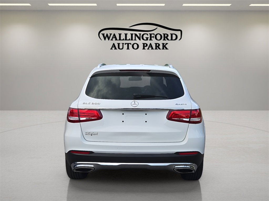 Used 2019 Mercedes-Benz GLC 300 4MATIC image 5