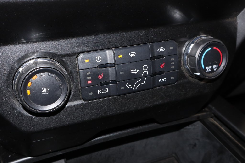 Used 2020 Ford F350 XLT w/ XLT Premium Package image 31