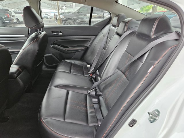 Used 2025 Nissan Altima 2.5 SR w/ SR Premium Package image 17