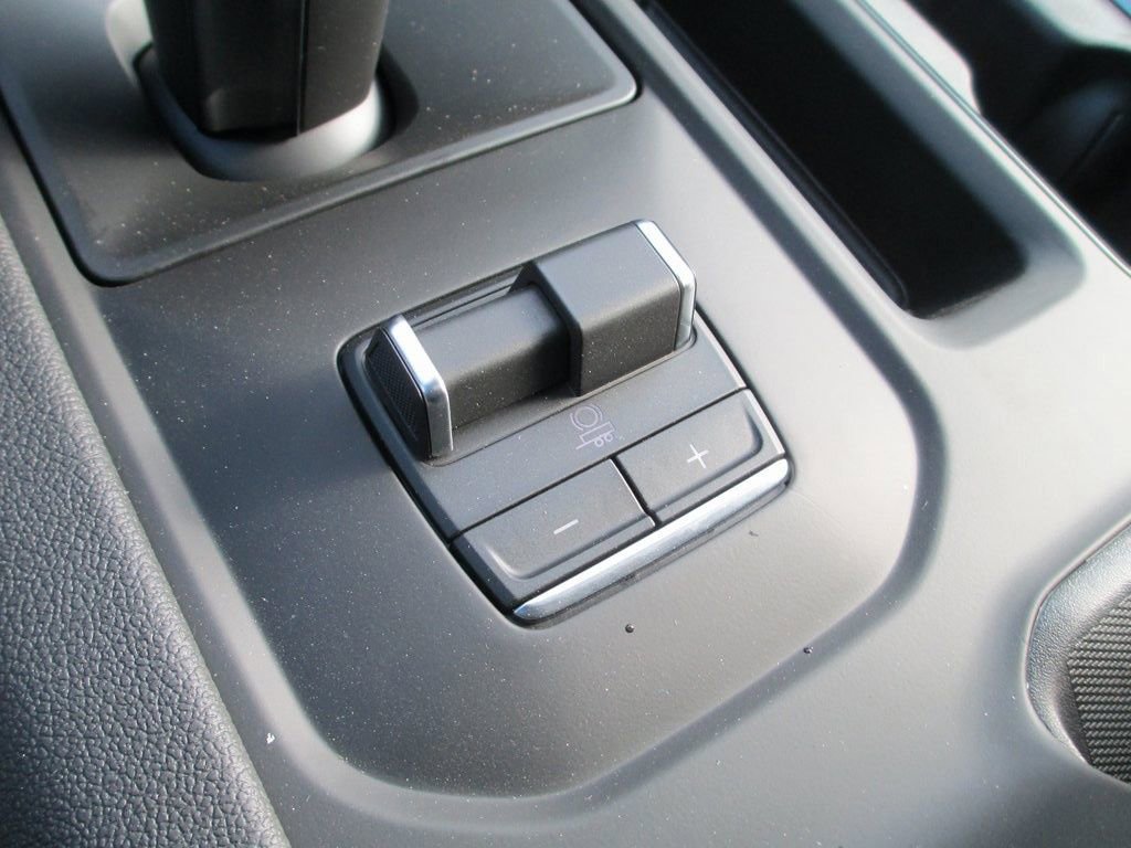 New 2026 GMC Sierra 1500 AT4 w/ AT4 Premium Package image 18