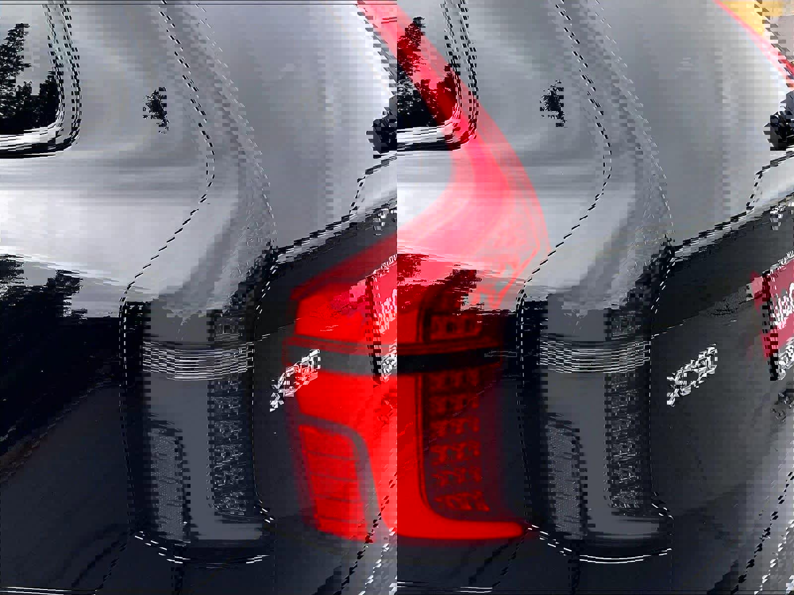 New 2026 Volvo XC90 T8 Ultra w/ Protection Package image 25