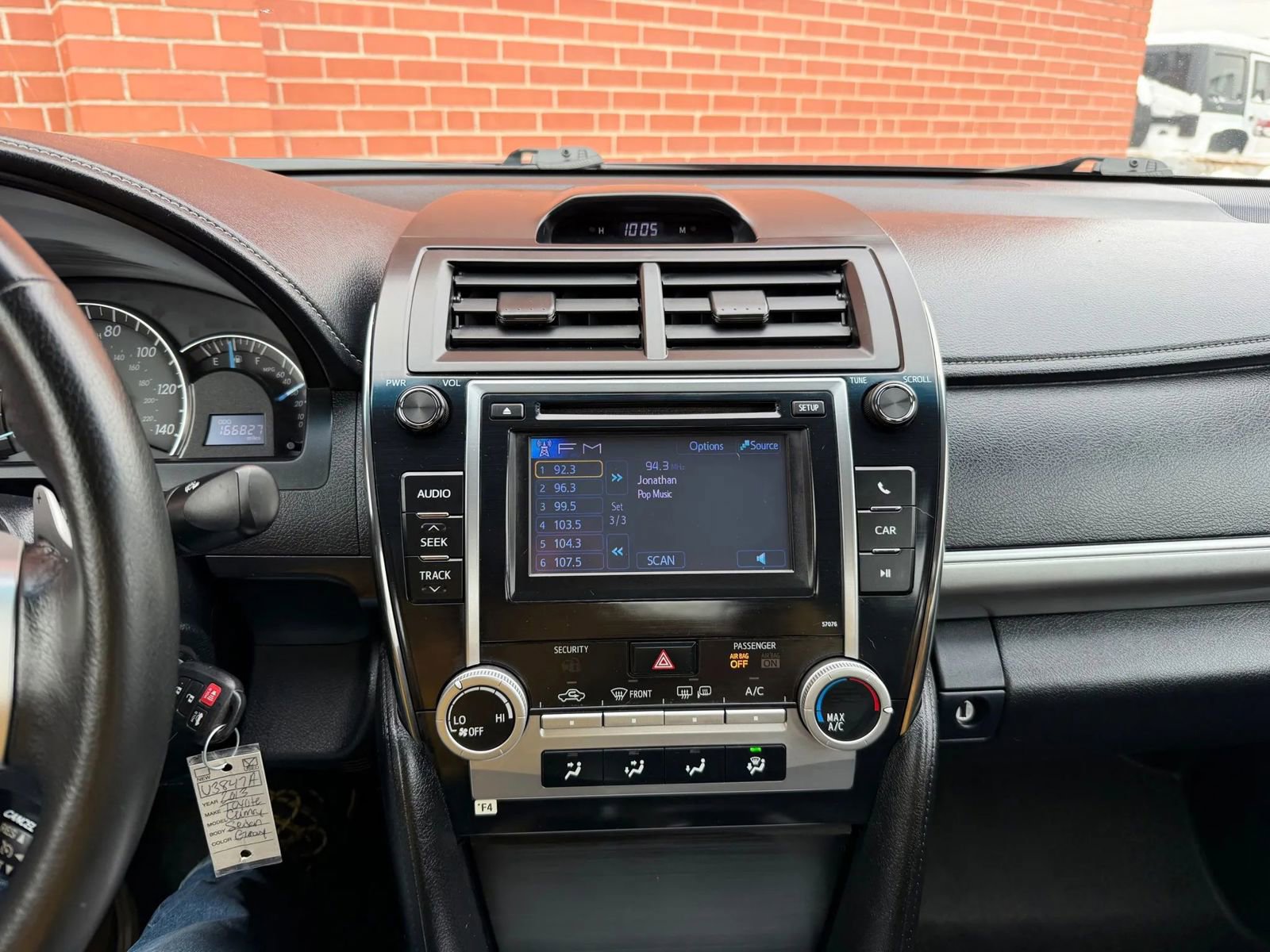 Used 2013 Toyota Camry L image 12