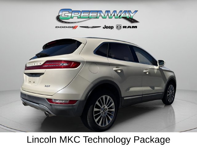 Used 2018 Lincoln MKC Reserve FWD image 5